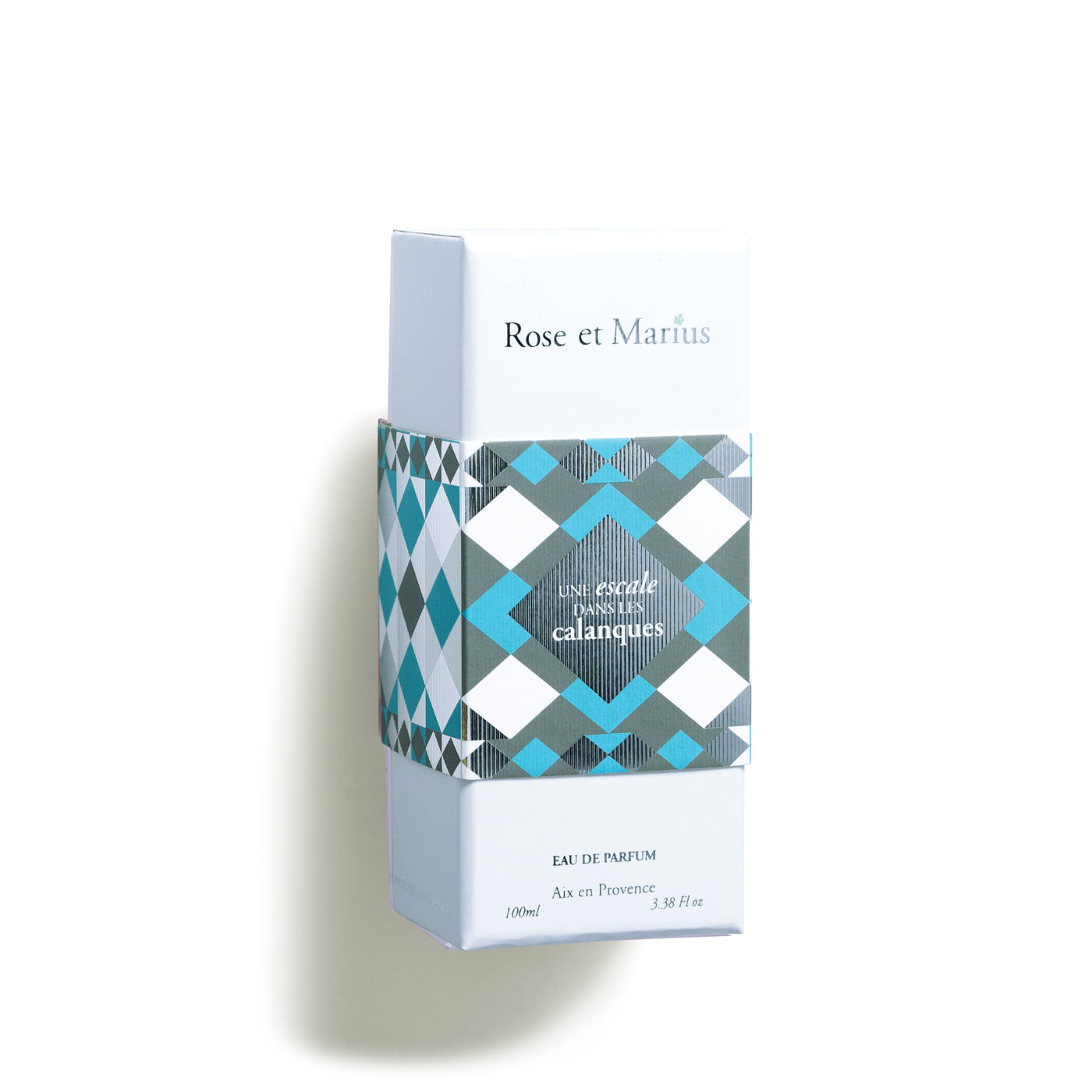 Rose et Marius: PERFUME A STOPOVER IN THE CREEKS