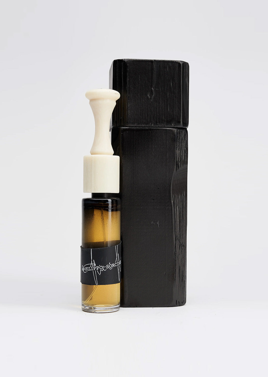 Filippo Sorcinelli : VIOLON BASSE