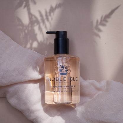 NOBLE ISLE : Bath & Shower Gel Rhubarb Rhubarb!