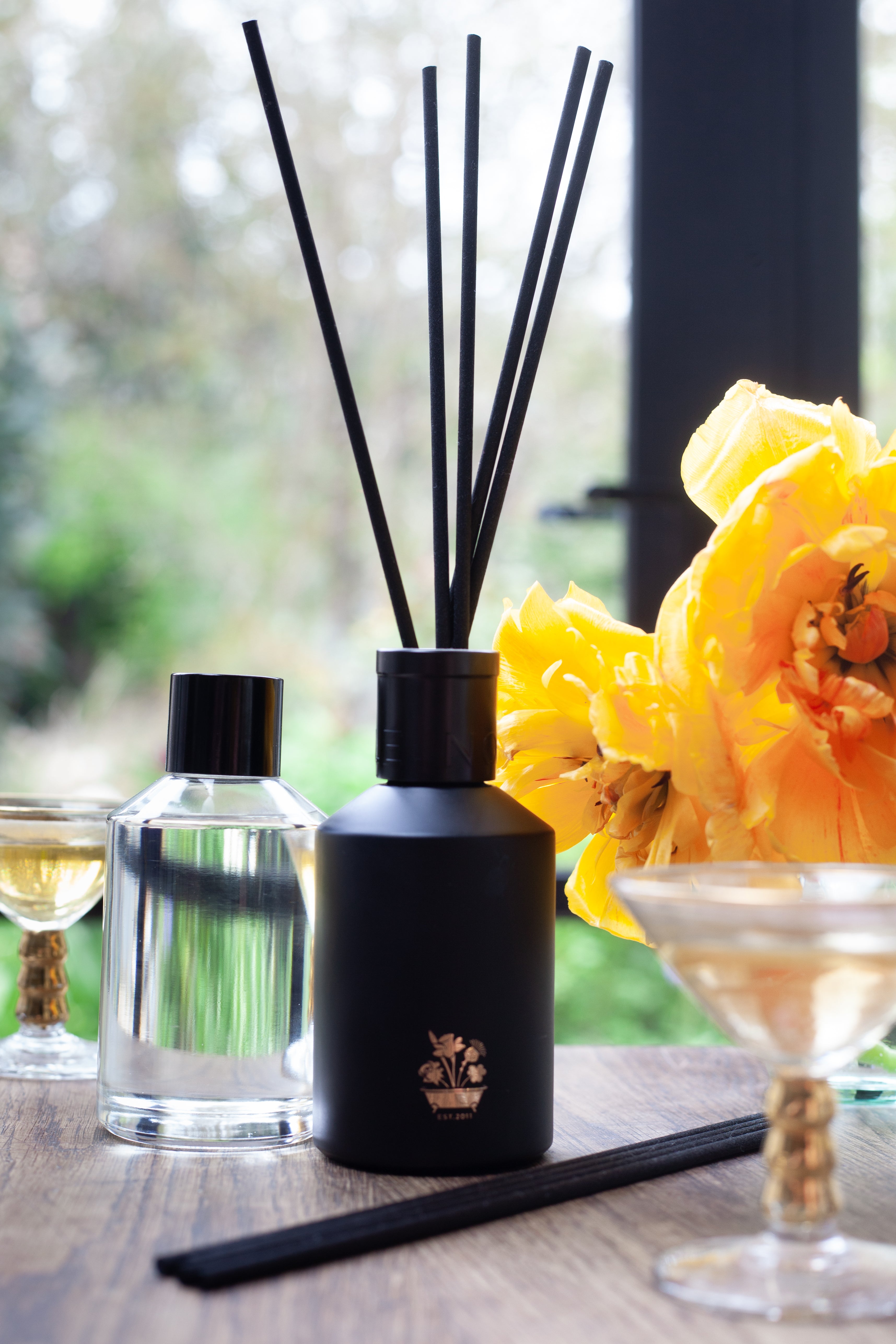 NOBLE ISLE : Fine Fragrance Reed Diffusers Golden Harvest