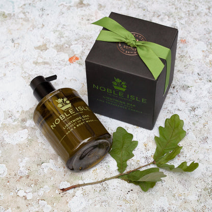 NOBLE ISLE : Bath & Shower Gel Lightning Oak