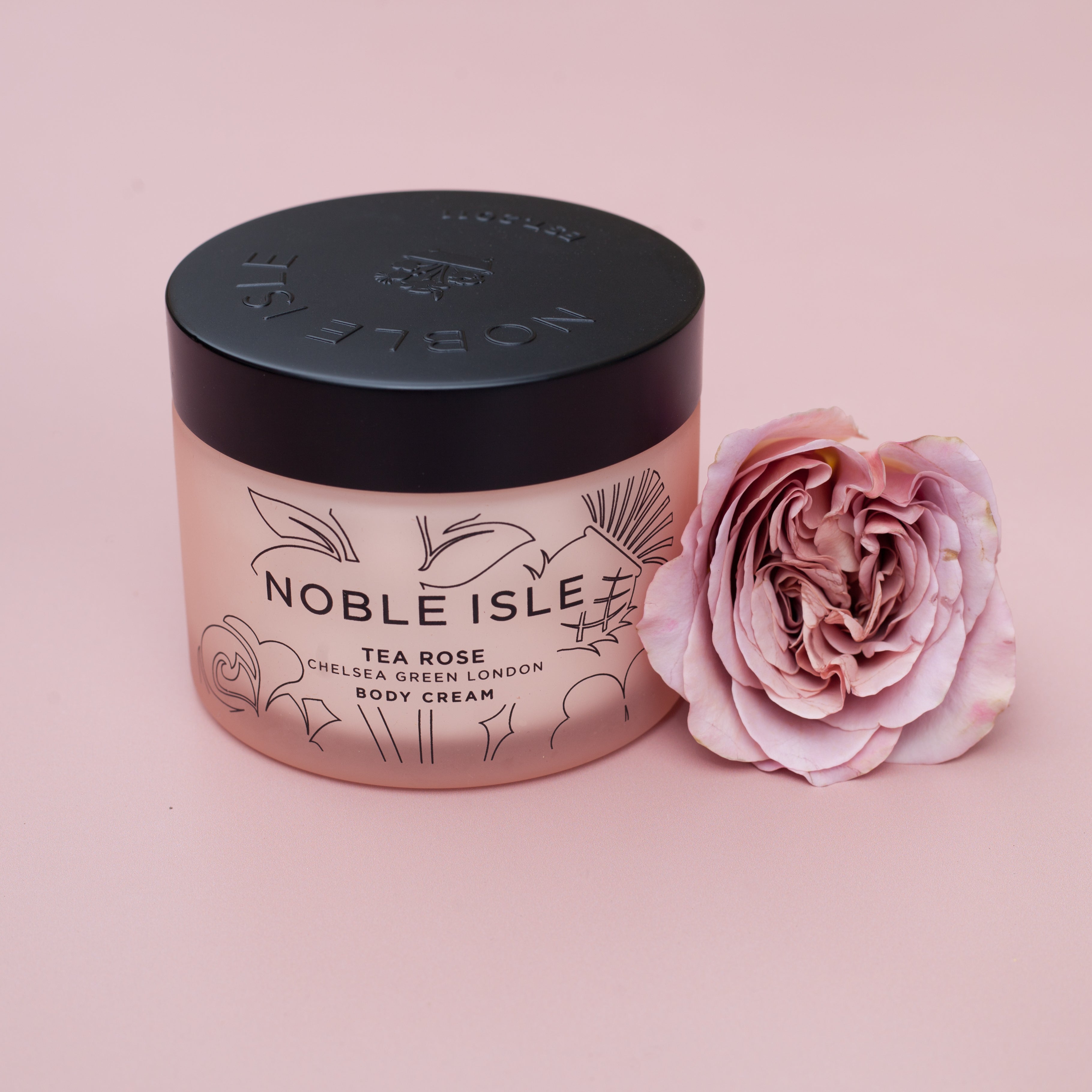 NOBLE ISLE : Body Lotion, Cream & Oil Tea Rose