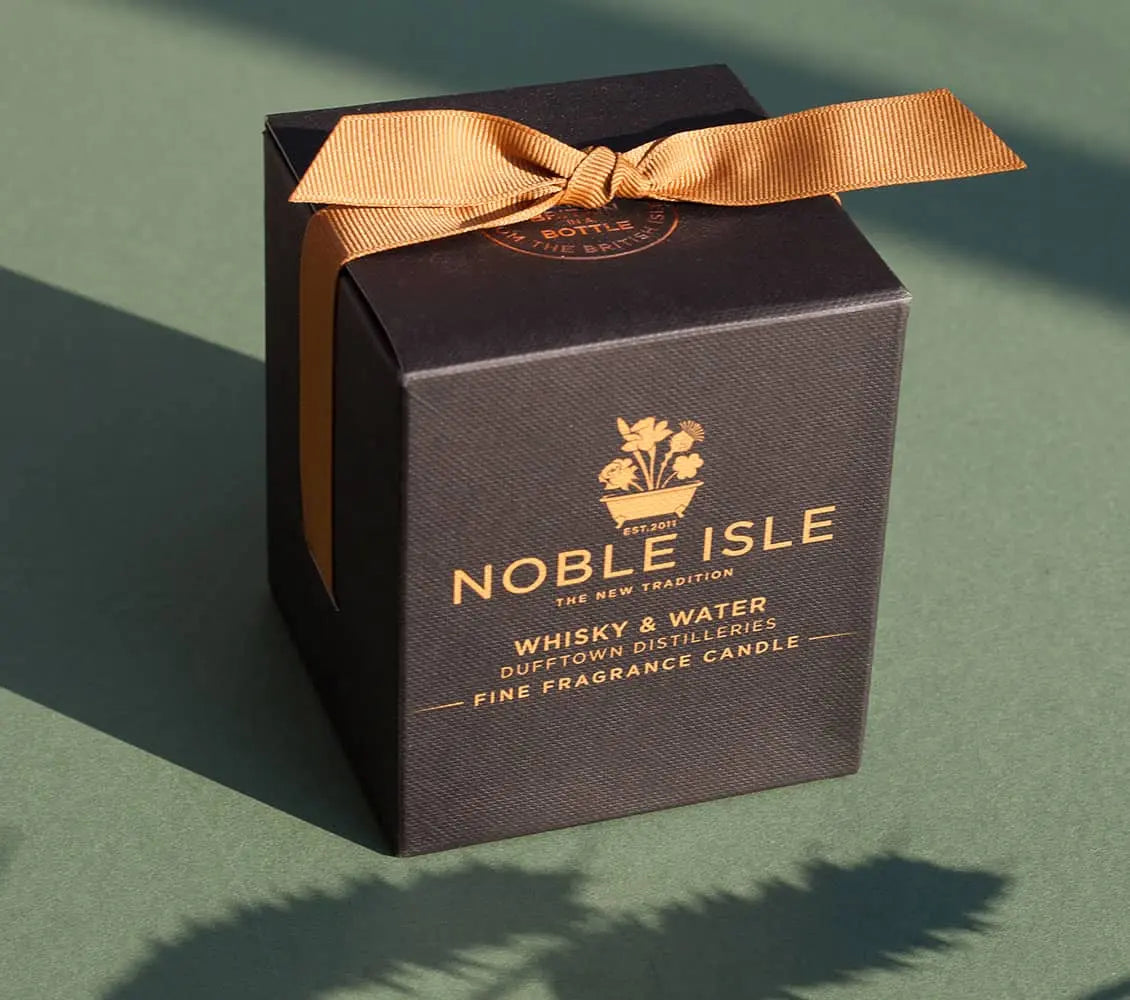 NOBLE ISLE : Fine Fragrance Candles Whisky & Water